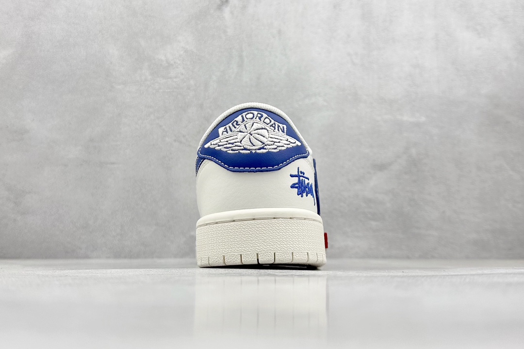 Fragment x Travis Scott x 斯图西xSupreme Air Jordan 1 Low 三方联名倒钩 SJ2068-117