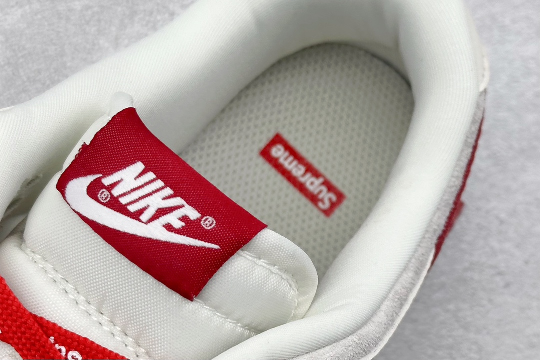 Nike SB Dunk Low x Supreme 米红小钩 KK1333-002