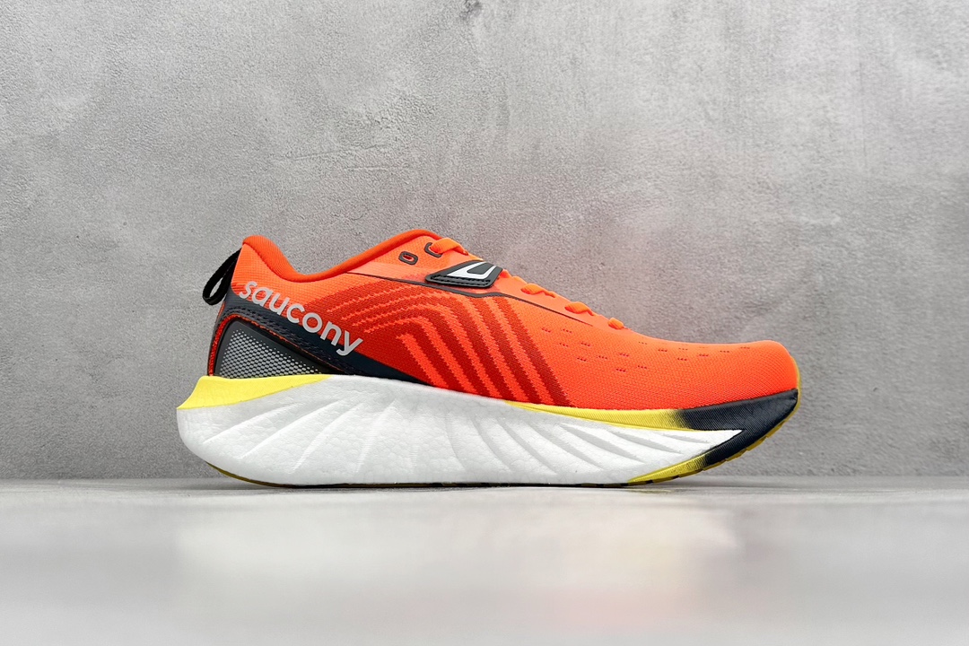 全球知名跑步运动品牌-索康尼/Saucony Triumph 22 胜利22代系列低帮轻量舒适多功能休闲运动慢跑鞋