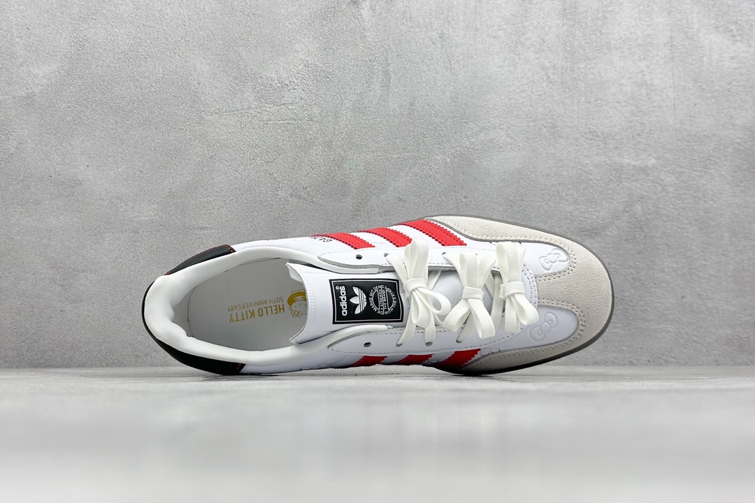 ZY/AY头层 Hello Kitty/凯蒂猫 × adidas originals GAZELLEINDOOR “Whit Red/Core Black”白色 II0013