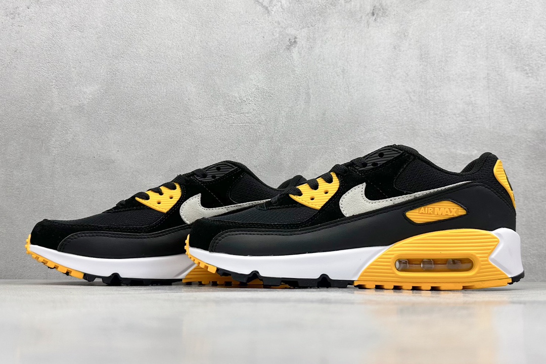 Nike Air Max 90 百搭运动气垫跑鞋 全新包边设计处的斑点 FN6958-003