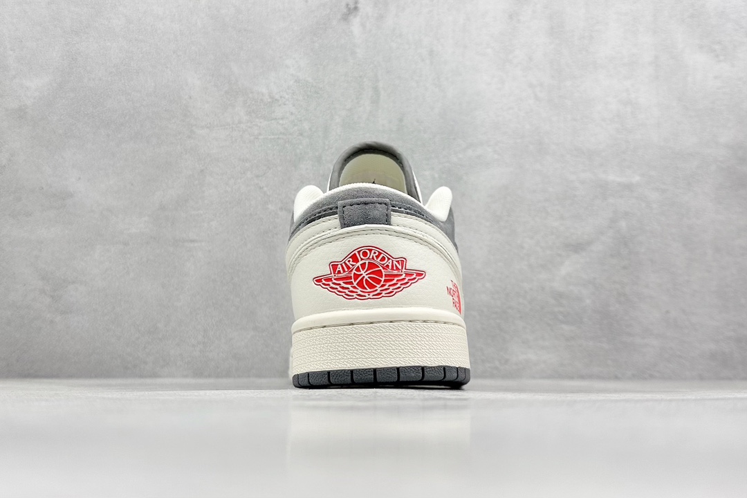 Air Jordan 1 Retro Low x The North Face 米灰红小钩 SJ9950-039