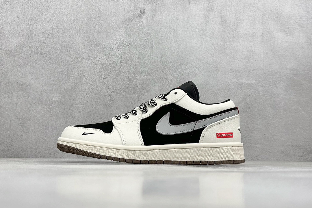 A Air Jordan 1 Retro Low x Supreme 白黑小钩满天星 XX2401-001