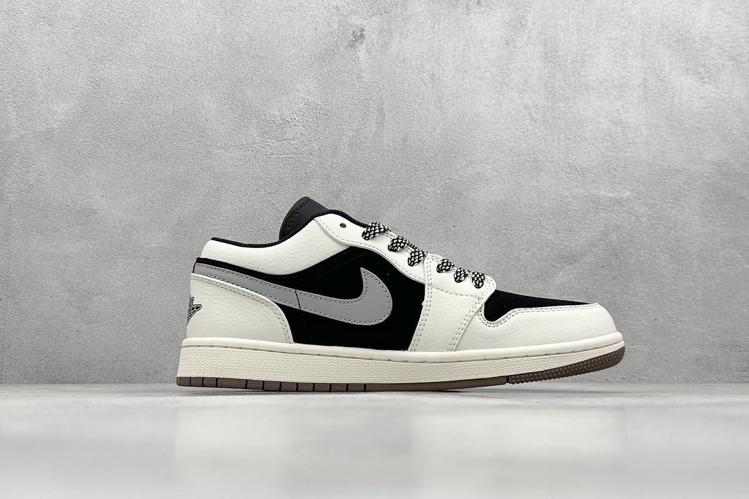 A Air Jordan 1 Retro Low x Supreme 白黑小钩满天星 XX2401-001