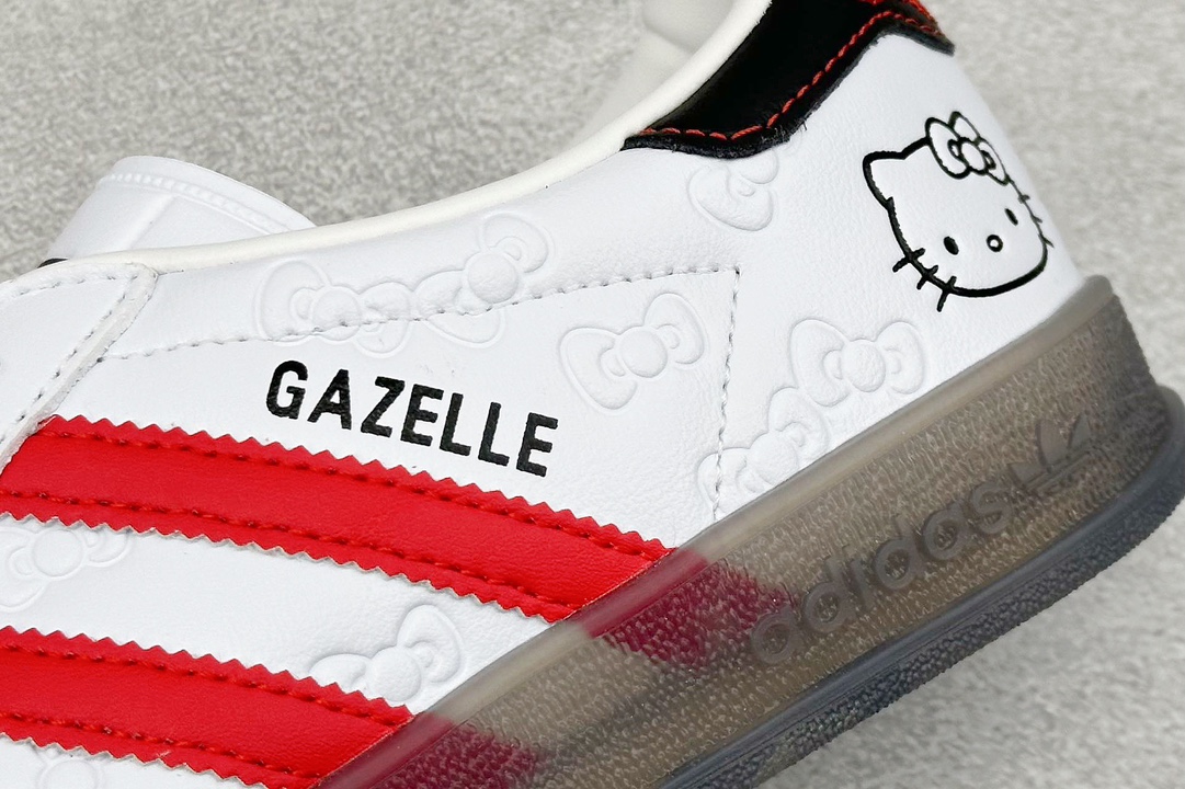 CS版 adidas Originals Gazelle INdoor x Hello Kitty/凯蒂猫 白红 三叶草休闲防滑耐磨低帮板鞋 II0013