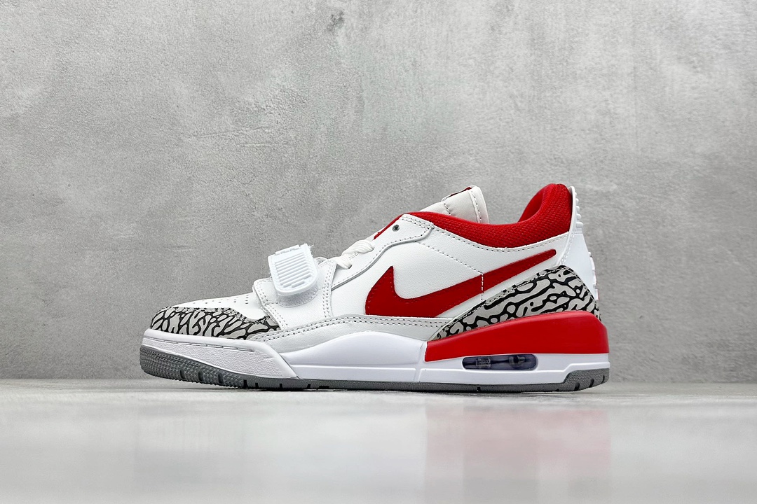 最强312 Air Jordan Legacy 312 Low 有着交错结合的设计 FQ7827-106