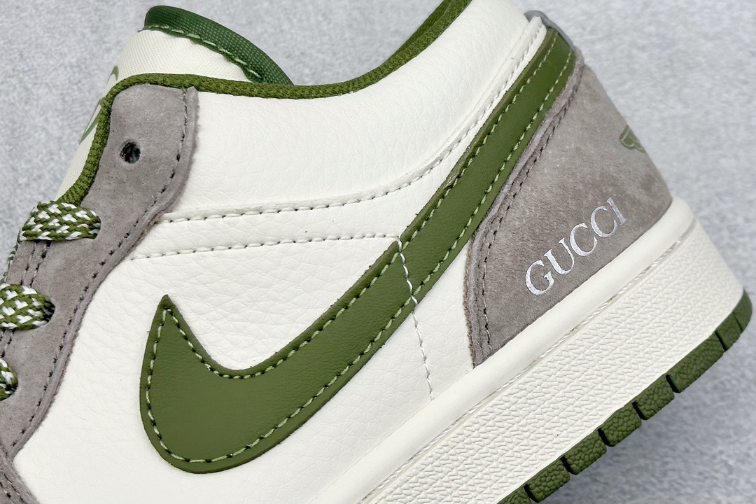 A Air Jordan 1 Retro Low x GUCCI 米绿满天星 XX2406-006