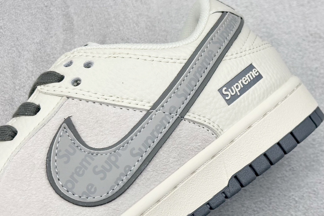 Nike SB Dunk Low x Supreme 米银小钩 XX2025-188