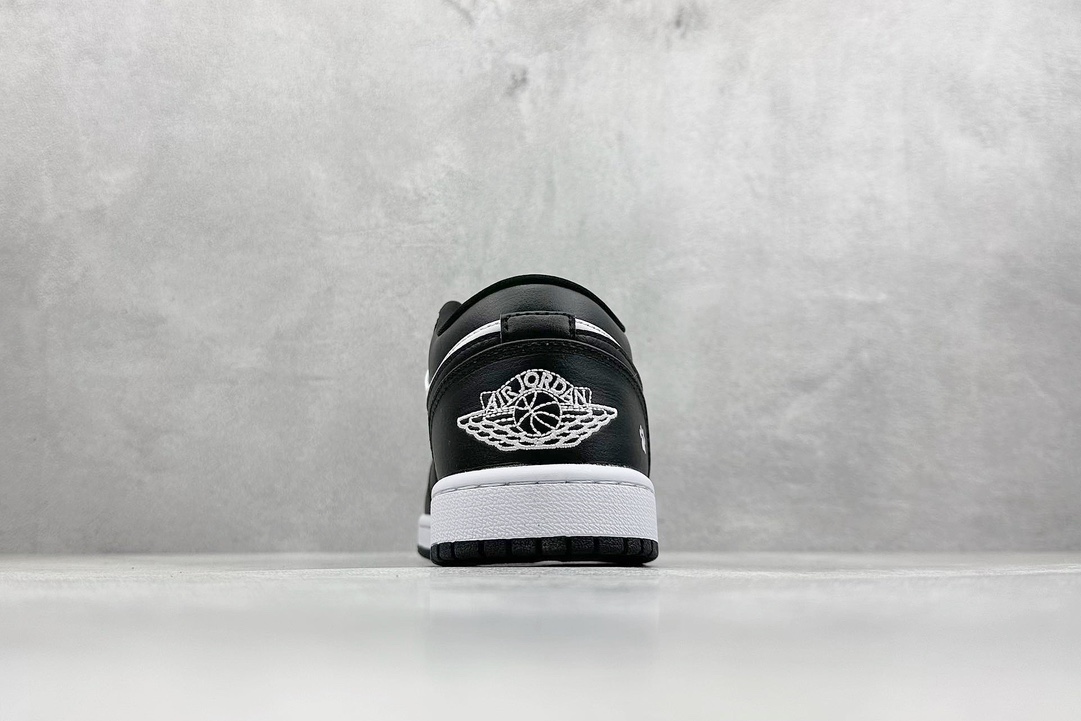 Jordan Air Jordan 1 ”嘟嘴熊猫” 星之禾 特殊手绘 DC0774-101