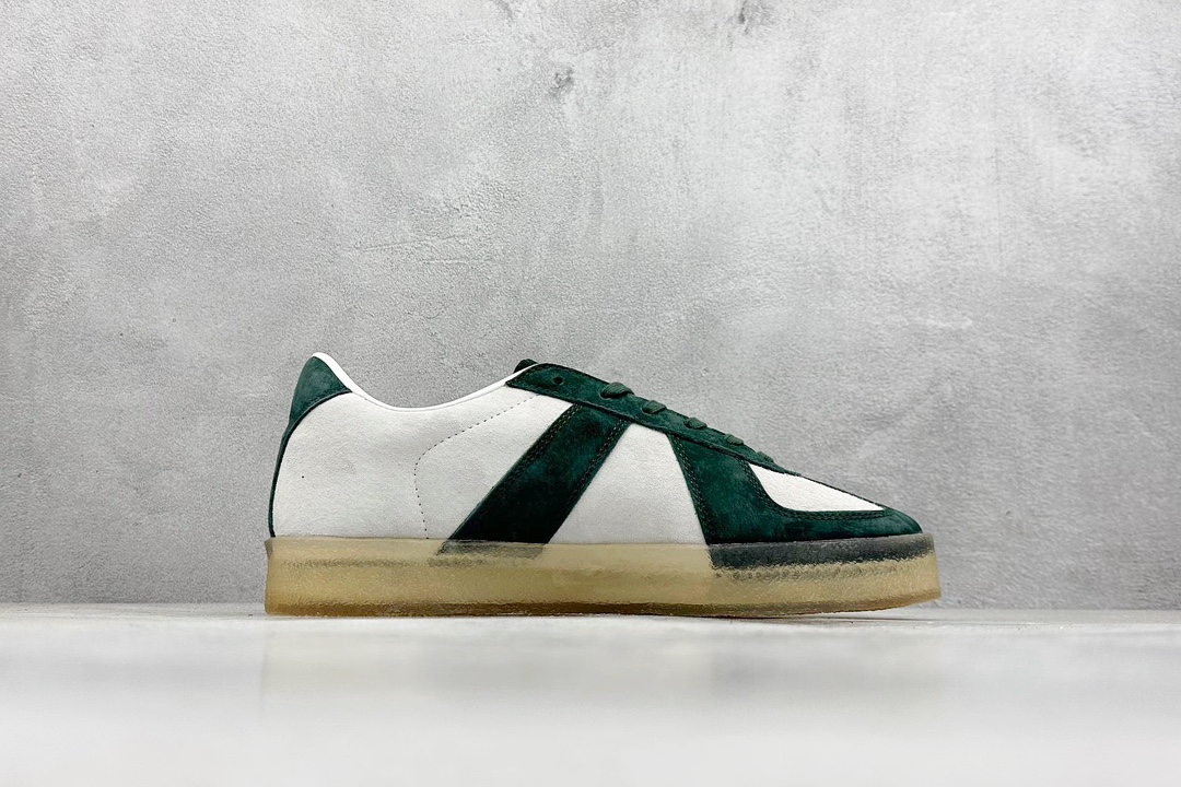 Adidas Originals x Ronnie Fieg x Clarks 8th St. BW Army ”Vitality” 绿白桑巴舞街头系列德训运动板鞋 ID7288