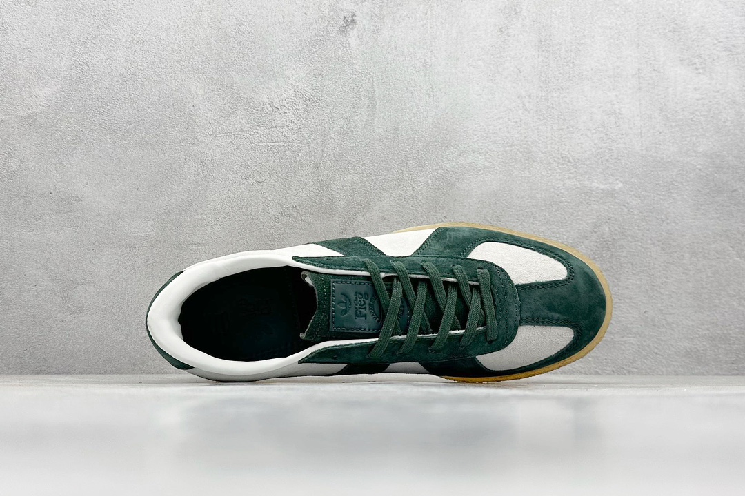 Adidas Originals x Ronnie Fieg x Clarks 8th St. BW Army ”Vitality” 绿白桑巴舞街头系列德训运动板鞋 ID7288