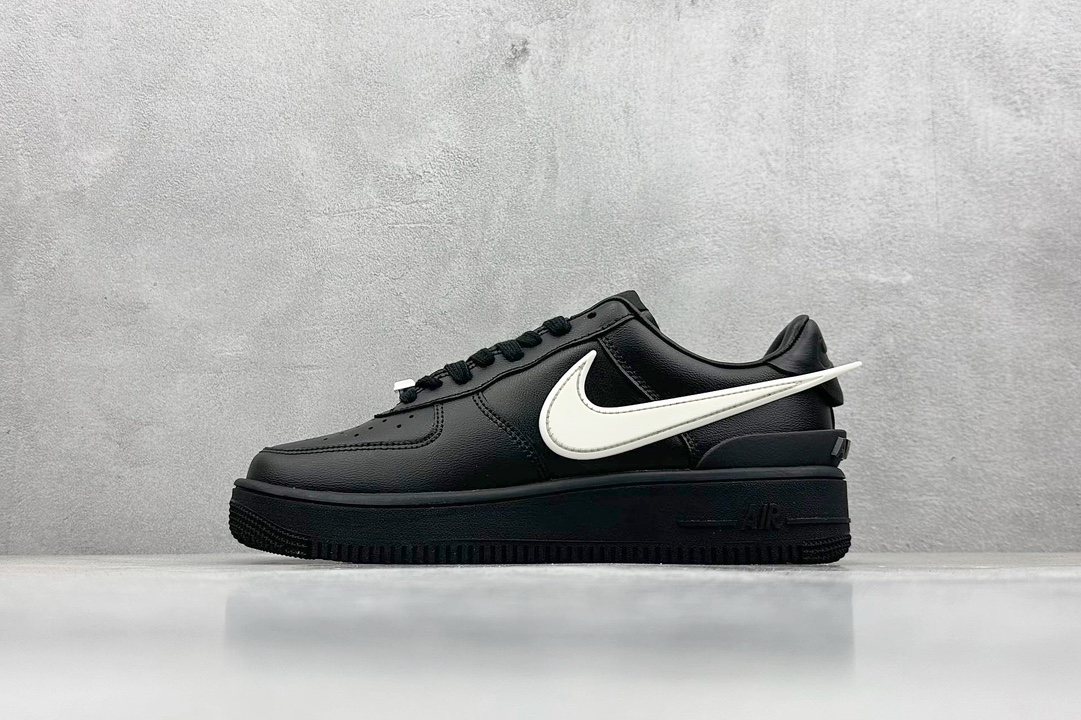 K AMBUSH x NK Air Force 1 Low 空军一号低帮运动板鞋 DV3464-001