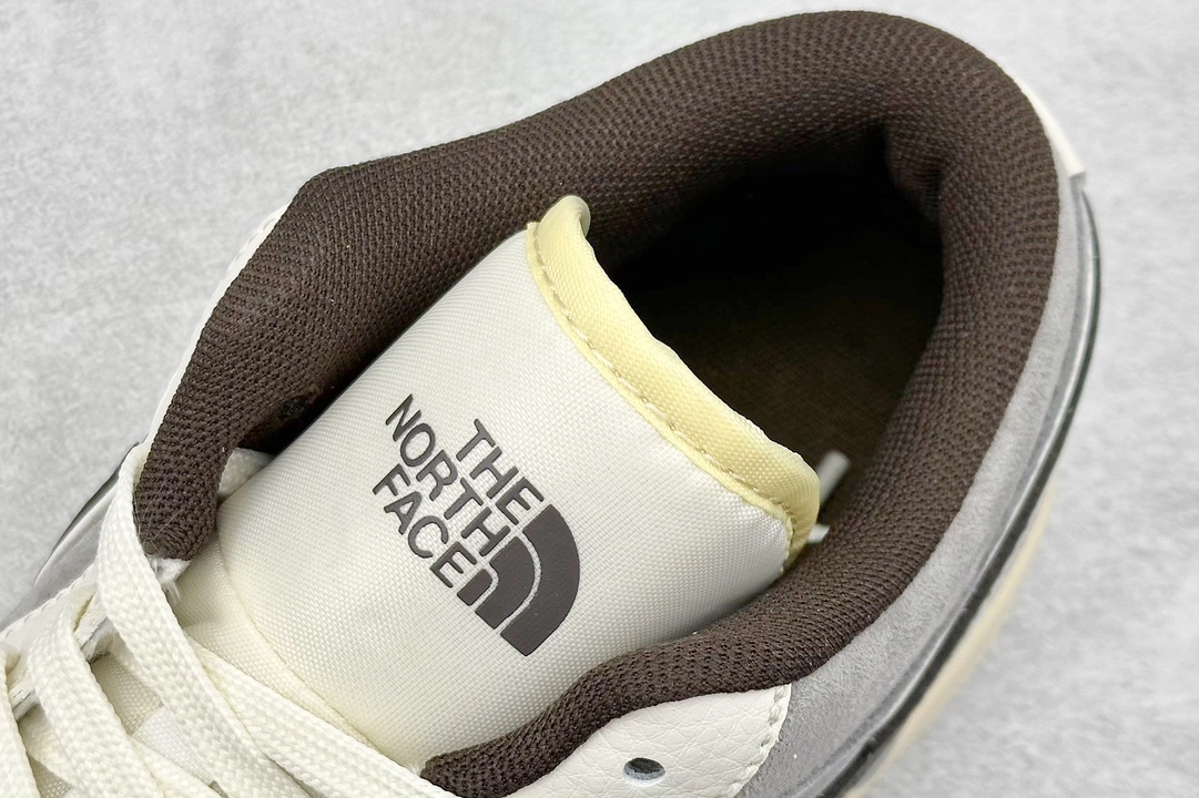 A Air Jordan 1 Retro Low x The North Face 米棕小钩 XX2408-008