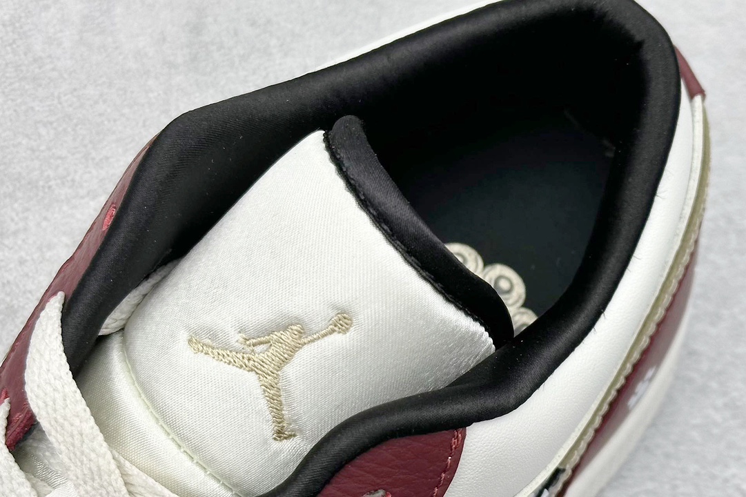 Jordan Air Jordan 1 ”嘟嘴熊猫” 星之禾 特殊手绘 FJ5735-100