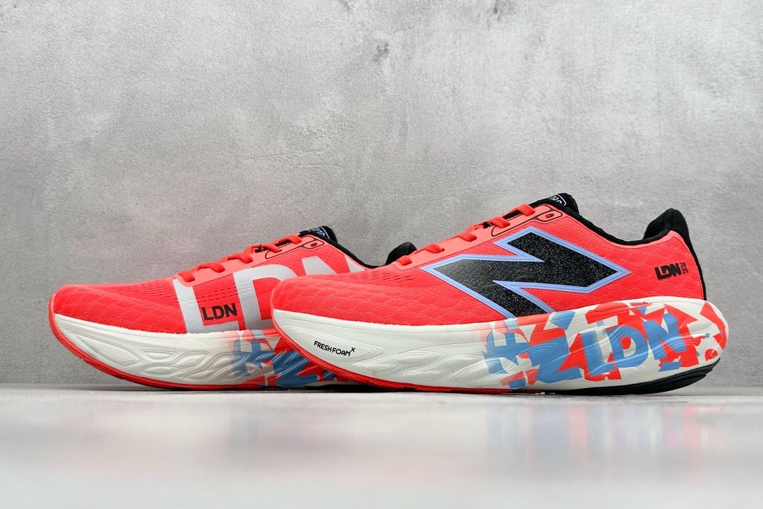 New Balance NB Fresh Foam Evoz v14 舒适耐磨低帮跑步鞋 M1080LDN