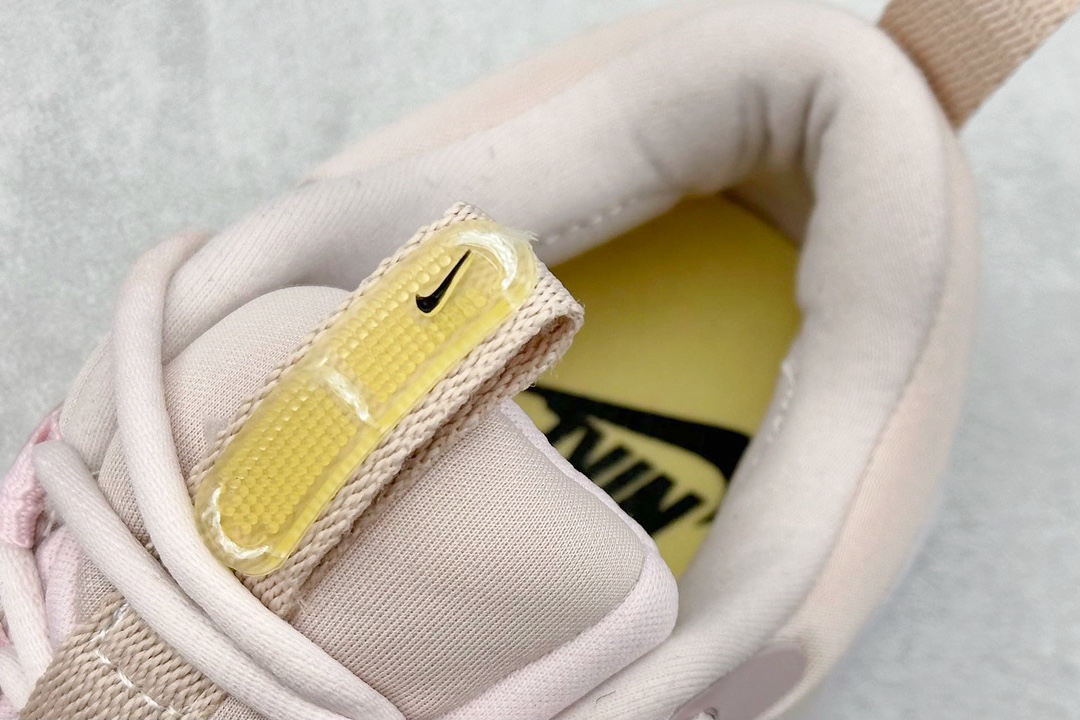 Nk Spark Flyknit 耐克全新缓震科技跑鞋 DJ6945-600