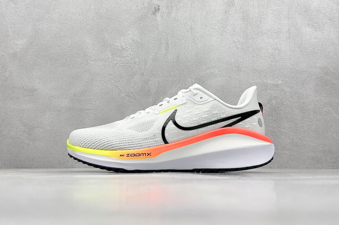 RS版 Nk Air Zoom Vomero 17 登月17 2024夏季新款缓震休闲跑鞋 HF4914-100