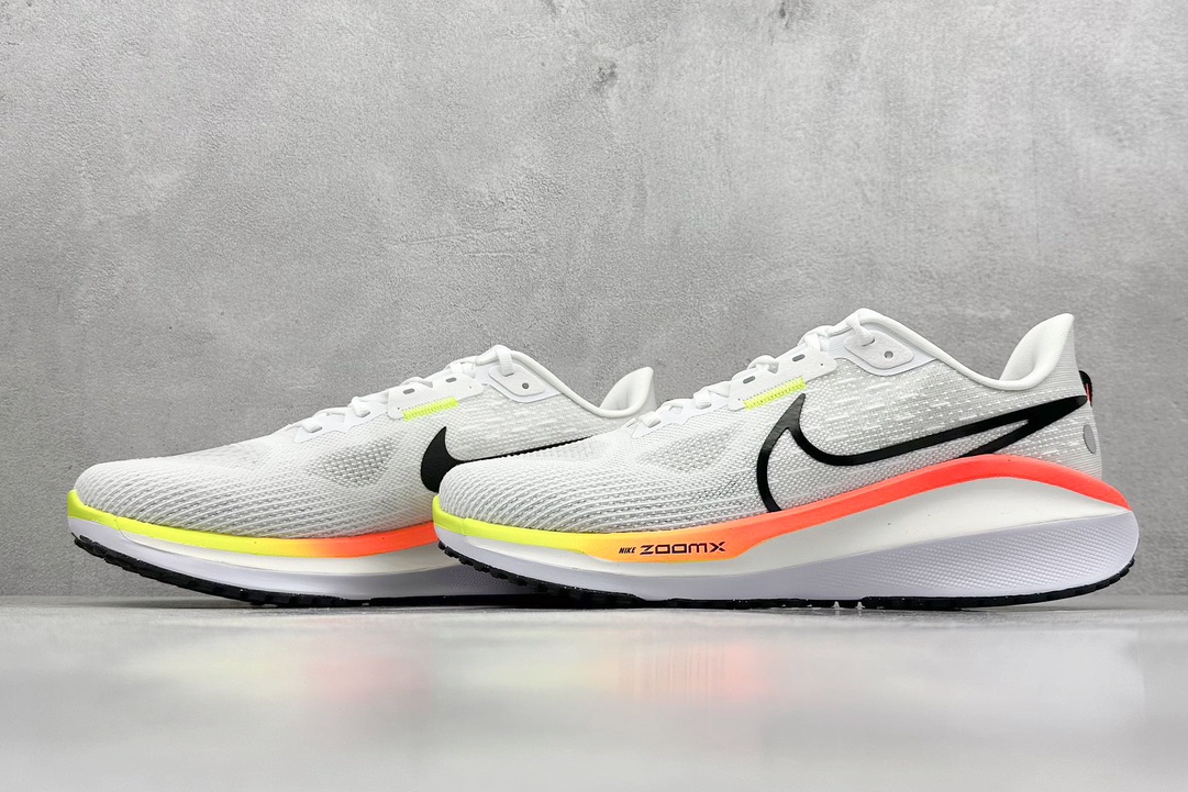 RS版 Nk Air Zoom Vomero 17 登月17 2024夏季新款缓震休闲跑鞋 HF4914-100