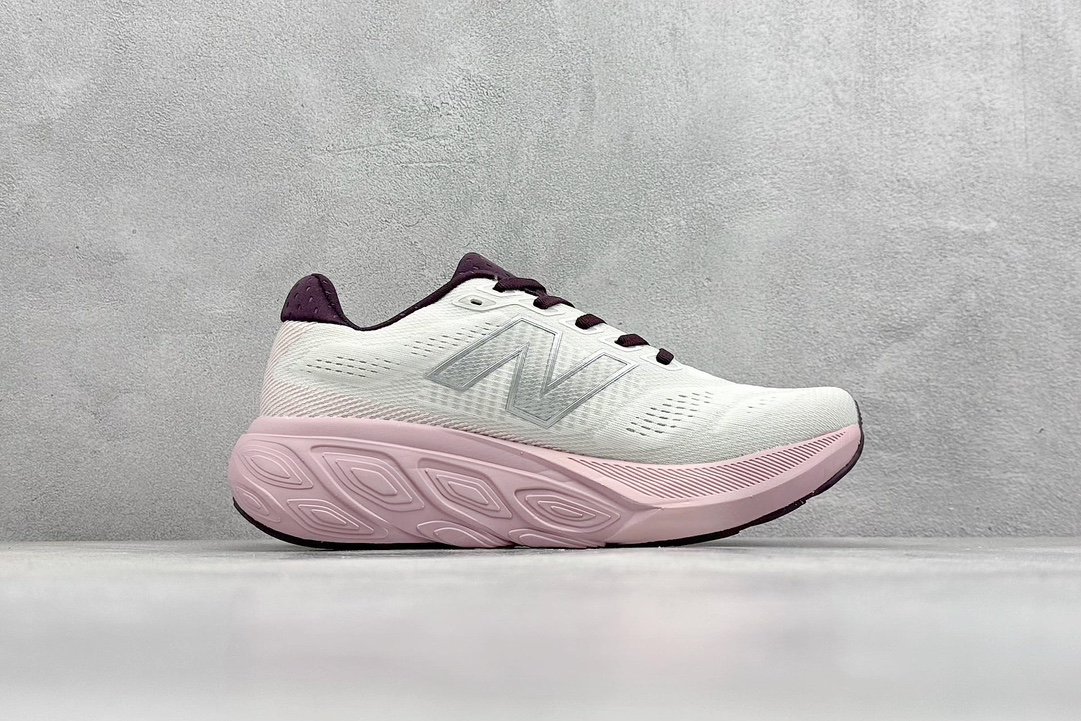 New Balance NB880 舒适缓震跑步鞋 厚底老爹鞋潮男女鞋  W880P15