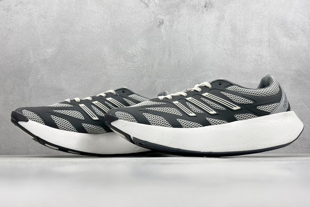 Adidas Adizero Aruku 的全新跑鞋 JQ7391