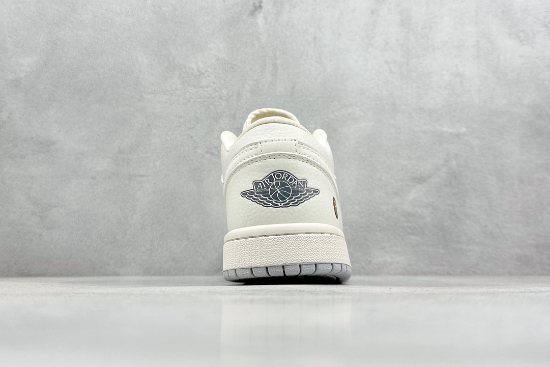 XC版 Air Jordan 1 low 猿人头联名  WG8850-003