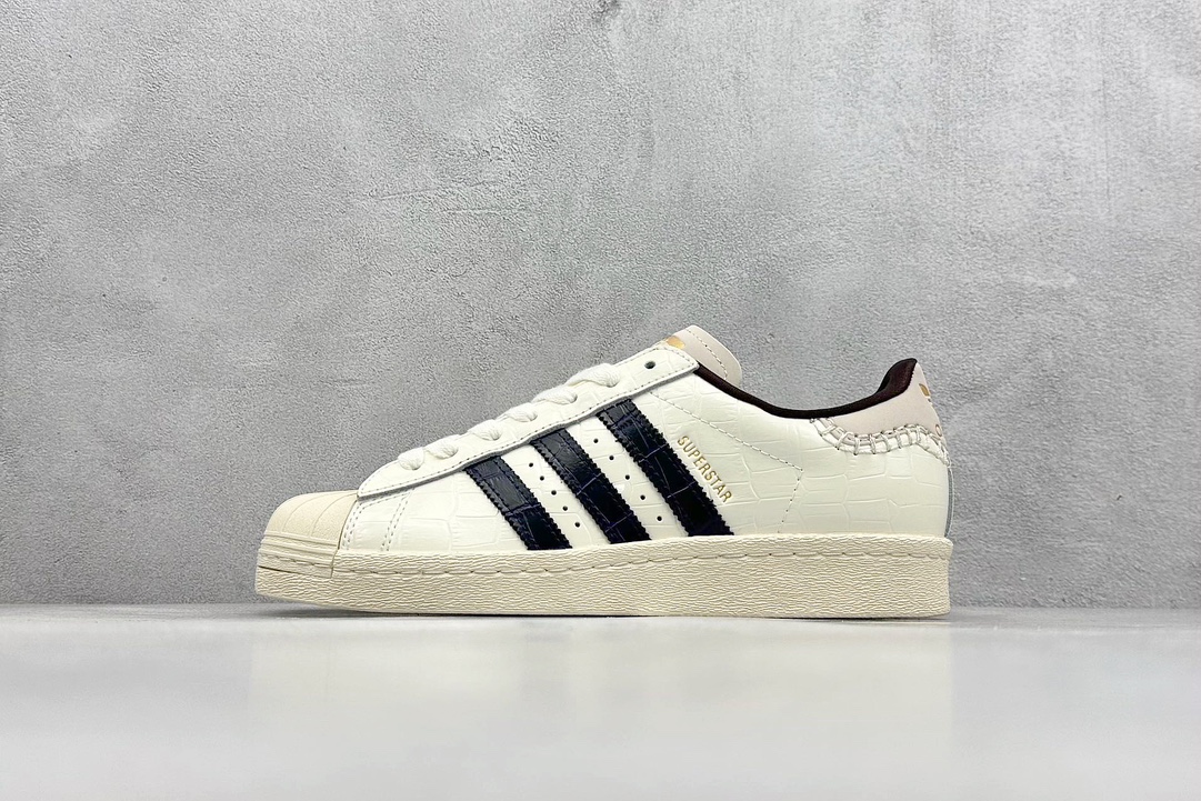 Adidas Originals Superstar 全新配色 贝壳头休闲板鞋  JP7161