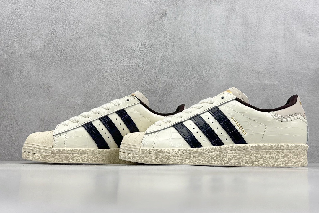 Adidas Originals Superstar 全新配色 贝壳头休闲板鞋  JP7161