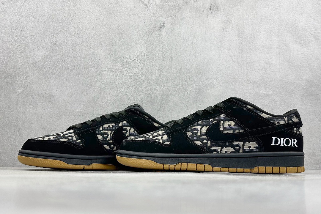 XC版 Nike SB Dunk Low“迪奥联名——织布黑勾” 周年高端定制 低帮休闲板鞋  YX5066-248