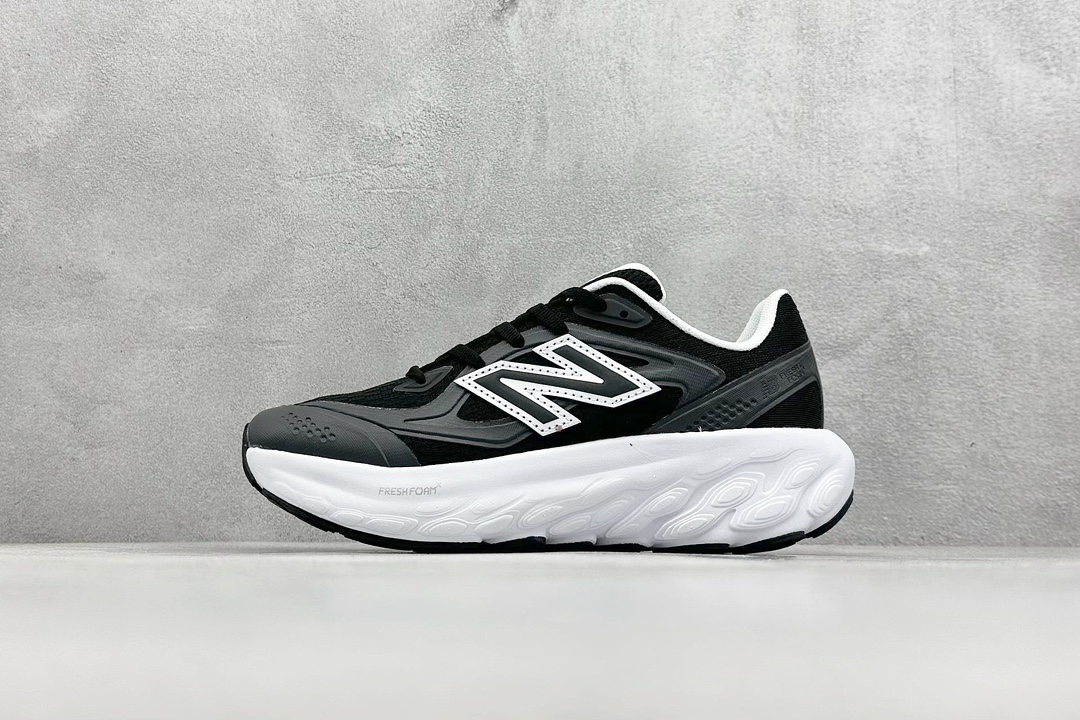 New Balance NB Fresh Foam Evoz舒适耐磨低帮跑步鞋  UTRNWF