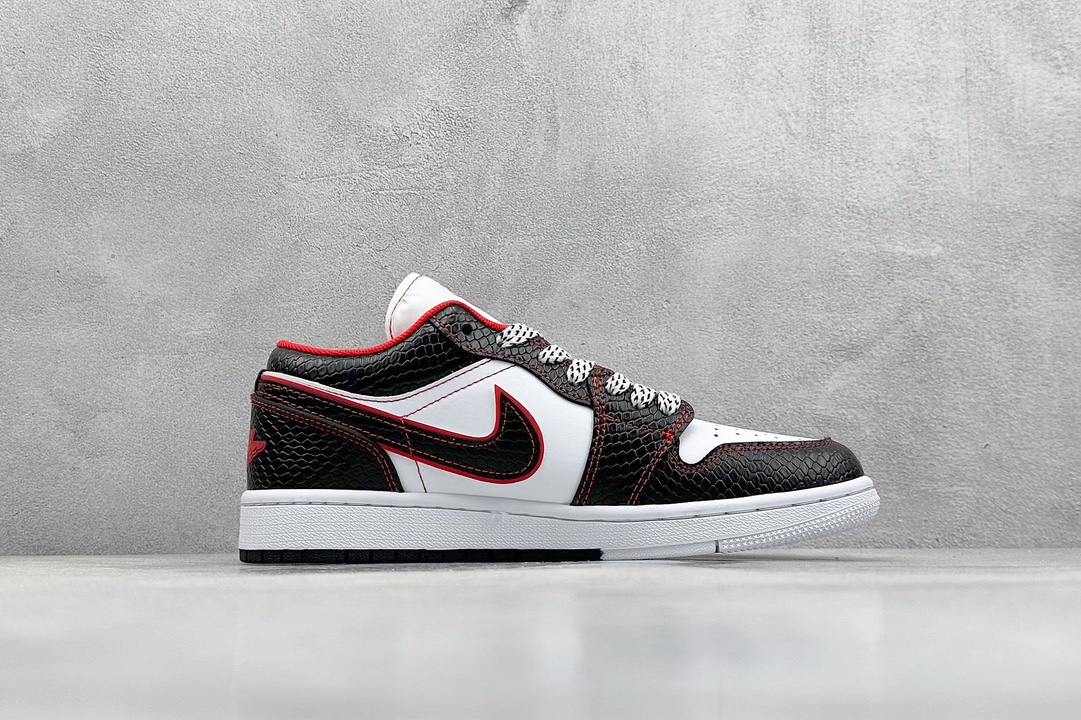 Air Jordan 1 Retro Low 蛇年限定 白黑红小钩满天星 XX2412-012