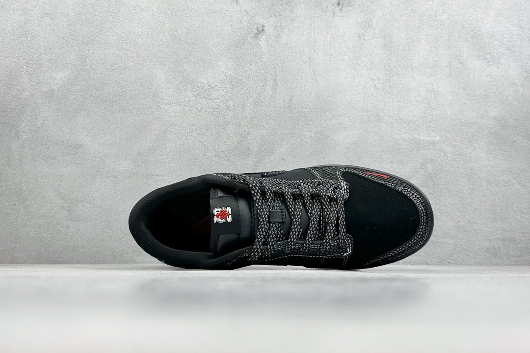 XC版 Nk SB Dunk Low 蛇年限定-黑蛇 周年高端定制 低帮休闲板鞋   CH8311-233