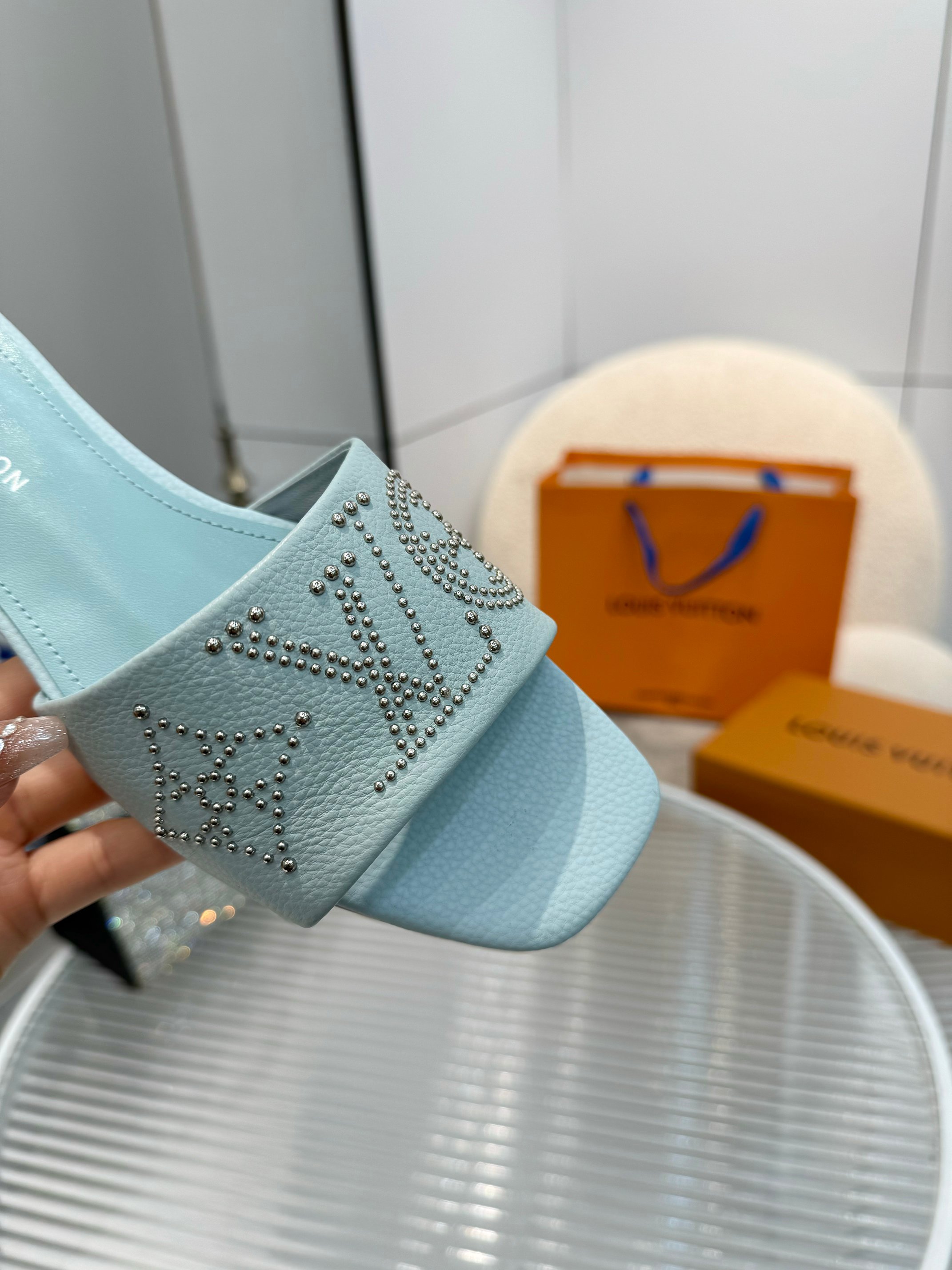 Louis Vuitton Women's Blue Leather Sandals Designer Summer Slides 8 a1742621995330 1452