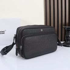 MONTBLANC 全新万宝龙匠心系列邮差包 经典黑型号:MB#材质:头层牛皮(原版皮)款式:万宝龙专柜 MONTBLANC 全新万宝龙匠心系列邮差包 经典黑型号:MB#材质:头层牛皮(原版皮)款式:万宝龙专柜