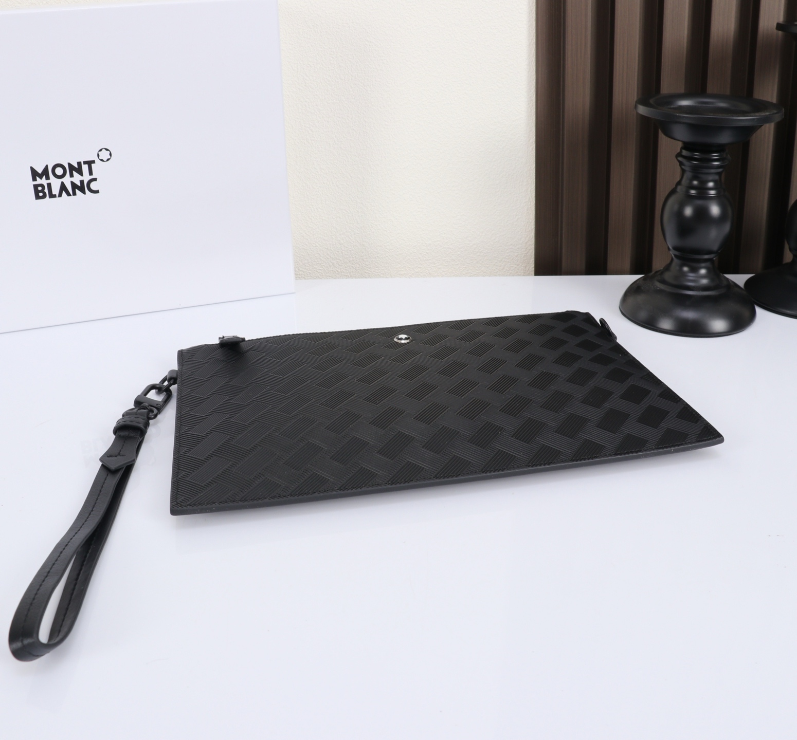MONTBLANC全新万宝龙风尚3.0系列手袋型号：MB#材质：头层牛皮 包装：专柜同步包装盒款式：购版