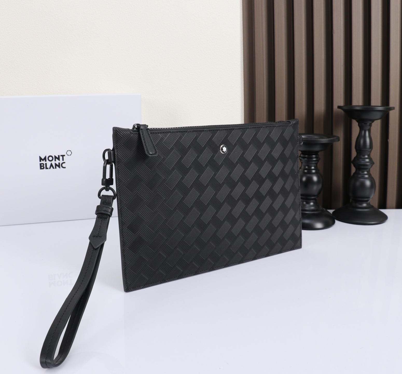 MONTBLANC全新万宝龙风尚3.0系列手袋型号：MB#材质：头层牛皮 包装：专柜同步包装盒款式：购版