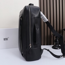 MONTBLANC 万宝龙粒纹系列精选双肩背包 经典黑 型号:MB# 材质:专柜皮牛皮 款式:来自万宝龙专柜购版打 MONTBLANC 万宝龙粒纹系列精选双肩背包 经典黑 型号:MB# 材质:专柜皮牛皮 款式:来自万宝龙专柜购版打