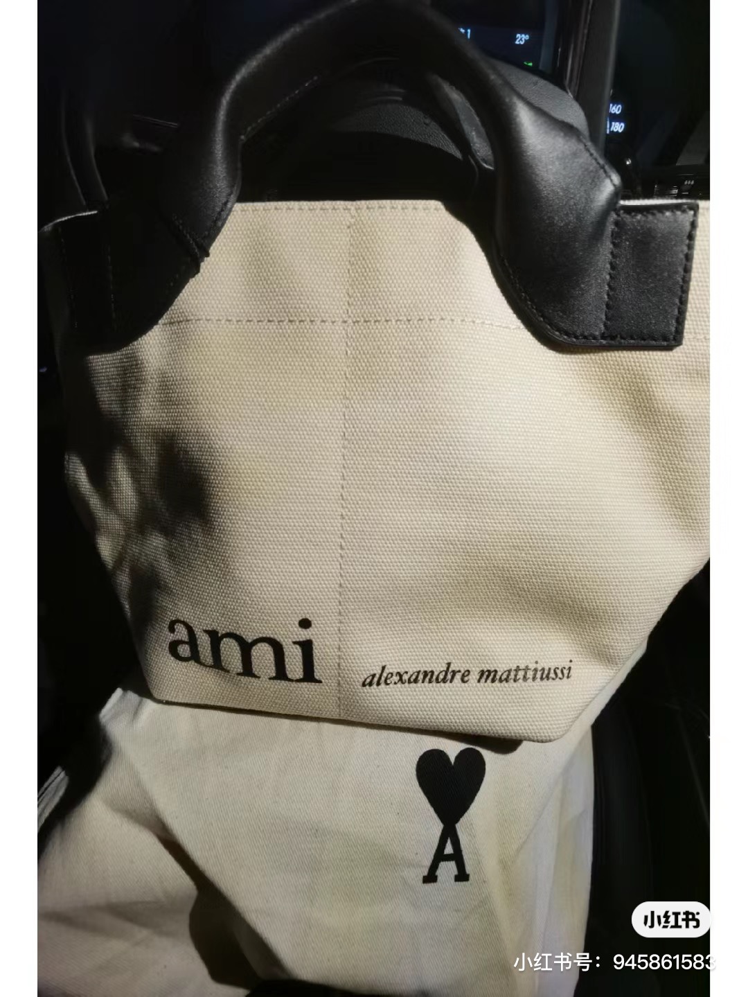 AMI canvas tote bag featuring a spacious interior and lightweight - Comprehensive 3