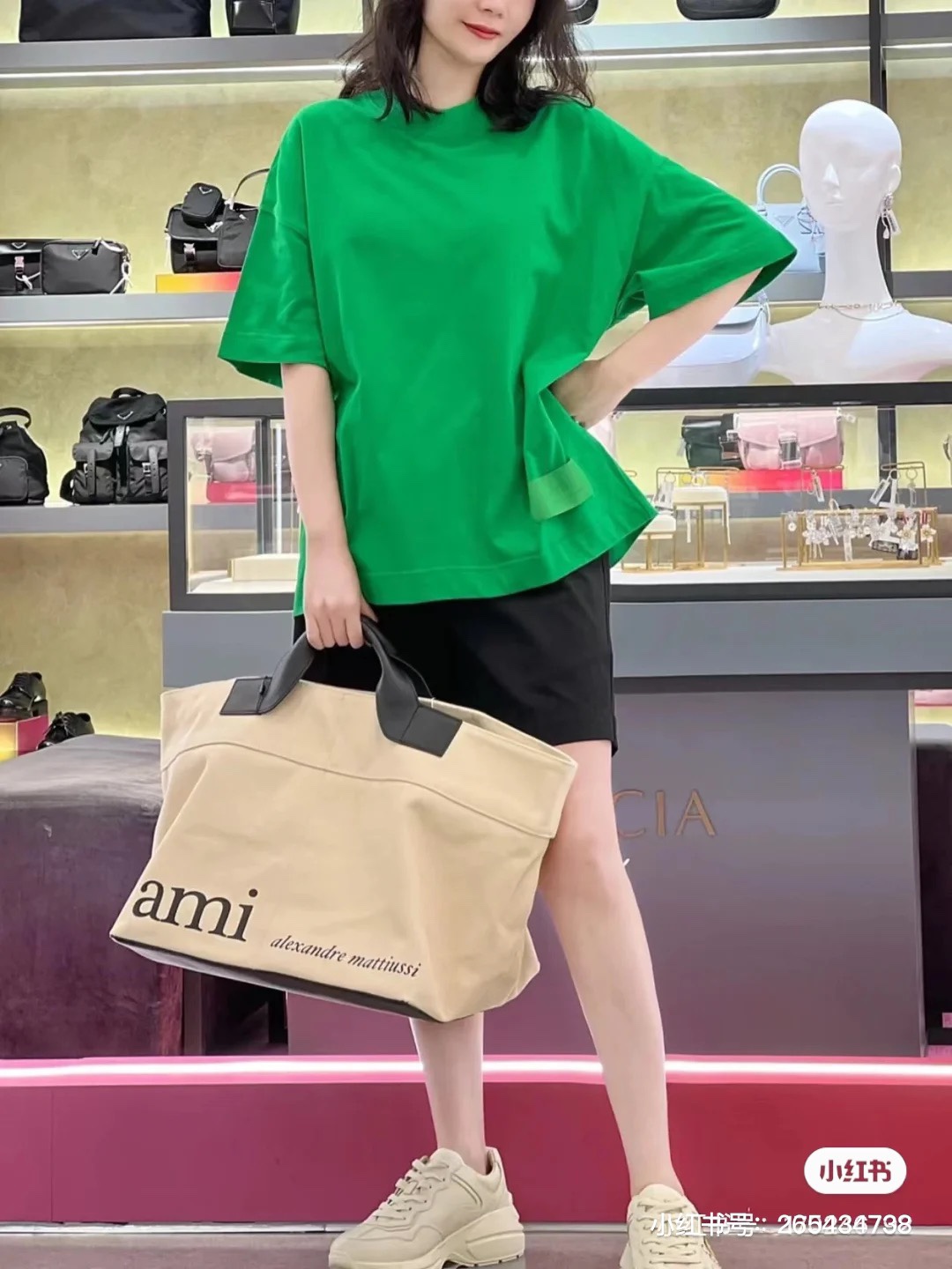 AMI canvas tote bag featuring a spacious interior and lightweight - Comprehensive 9