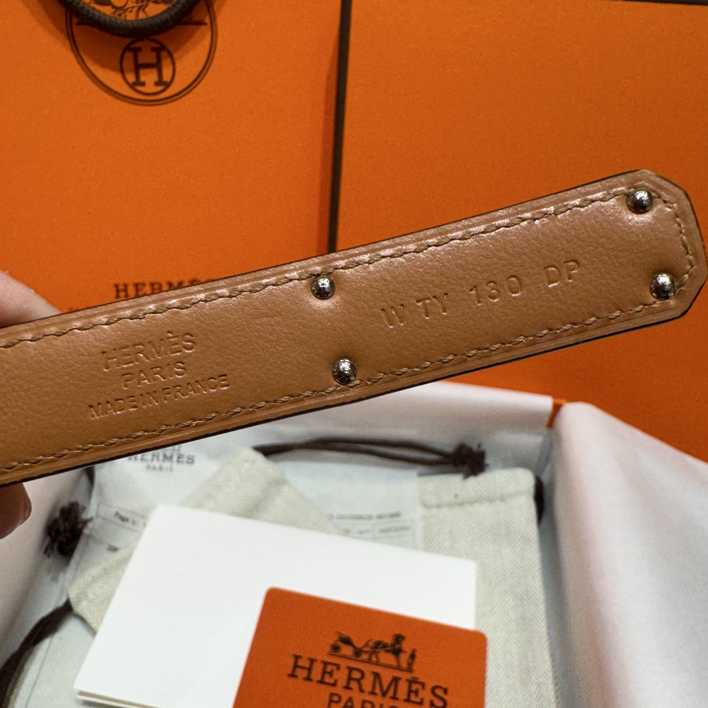 H家 レディース 腰ベルト Epsom小牛皮製 高級感あふれるデザイン