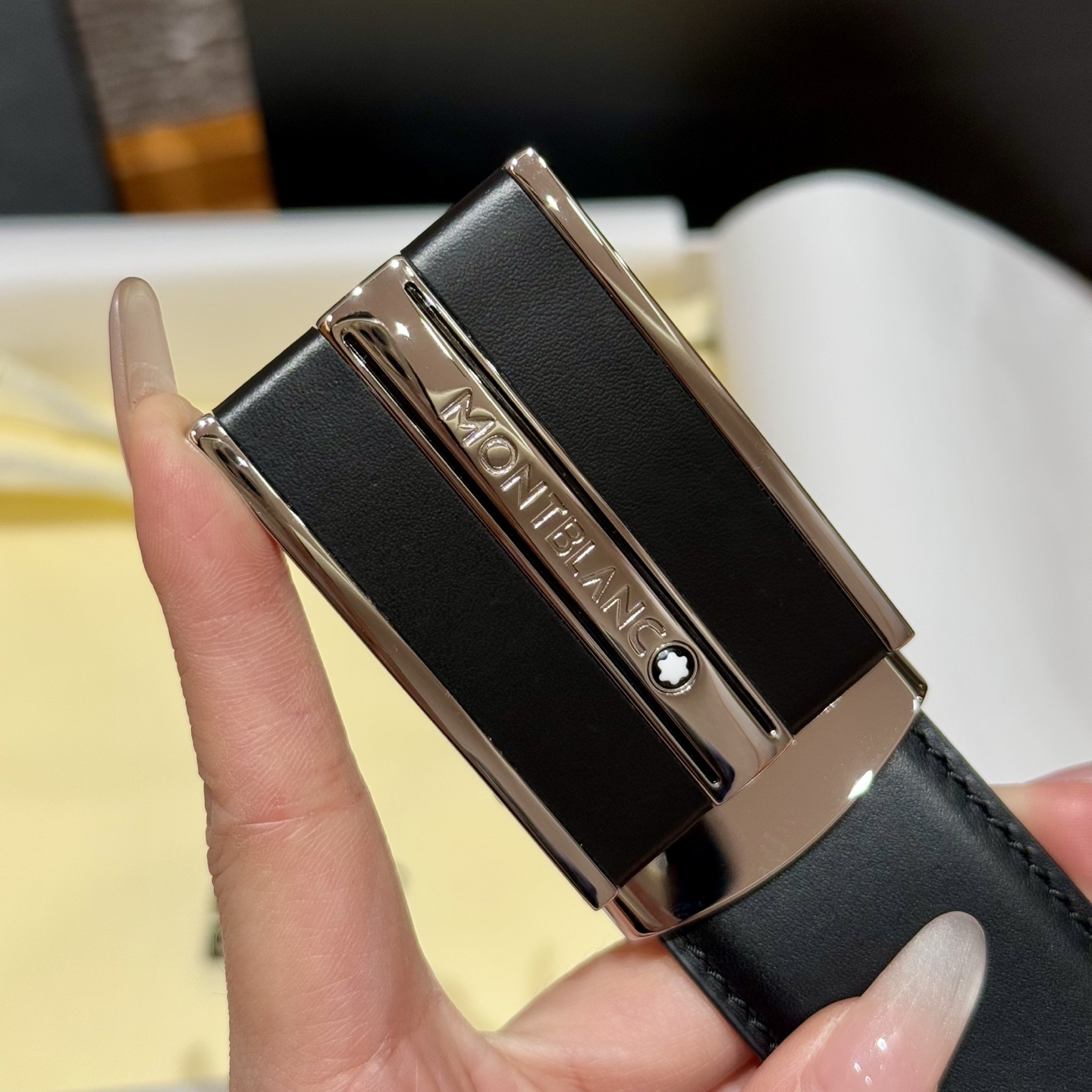 China Replica Montblanc Belt MBBT0409-1679