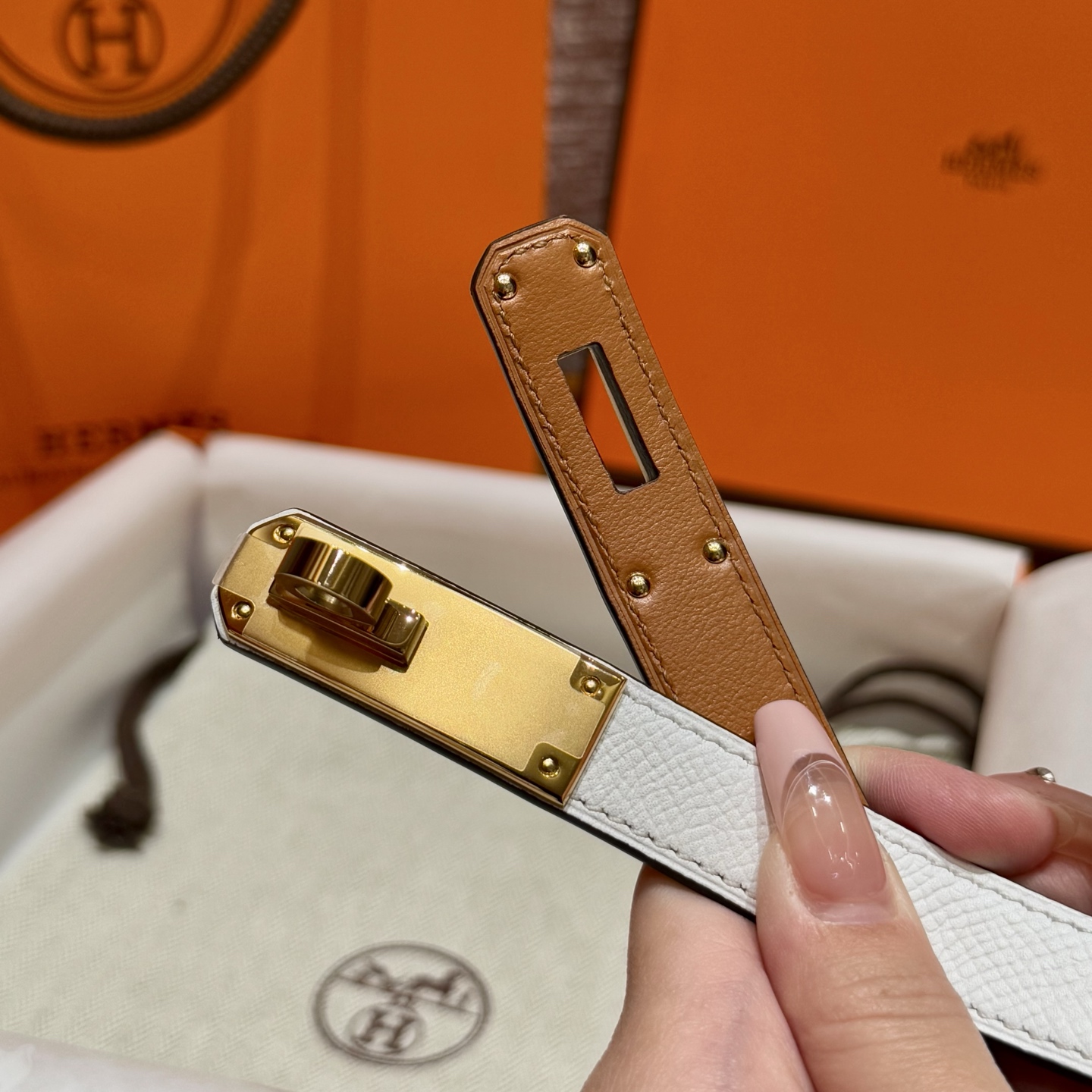 H家 レディース 腰帯 Epsom小牛皮製 高級感あふれるデザイン