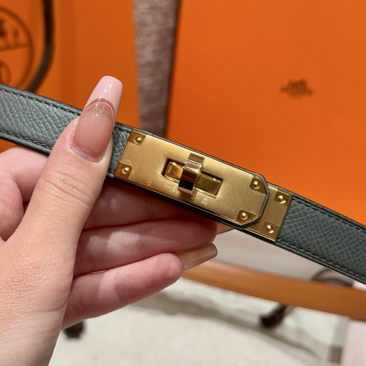 H家 レディース 腰帯 Epsom小牛皮製 316精鋼金具付き