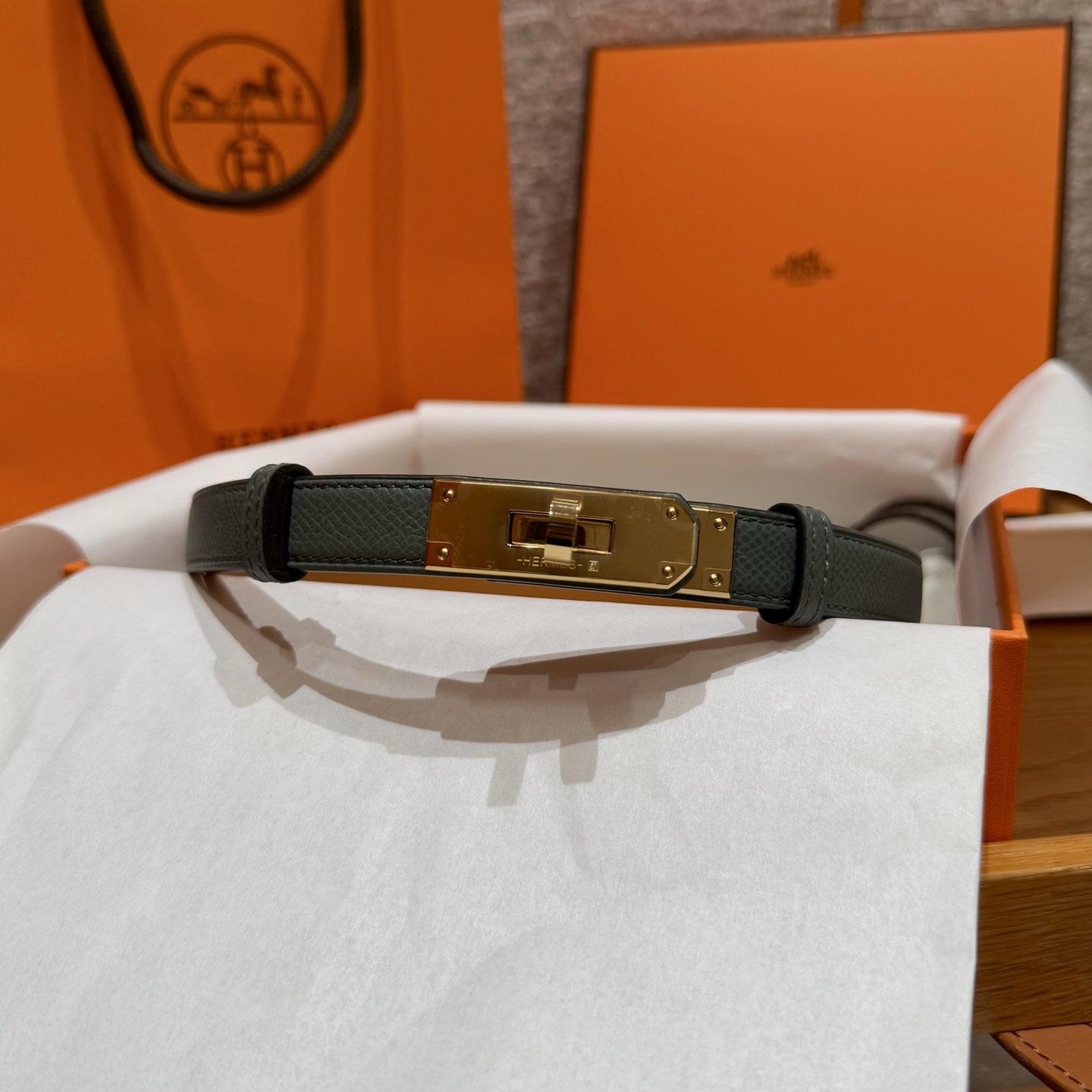 H家 レディース 腰帯 Epsom小牛皮製 316精鋼金具付き