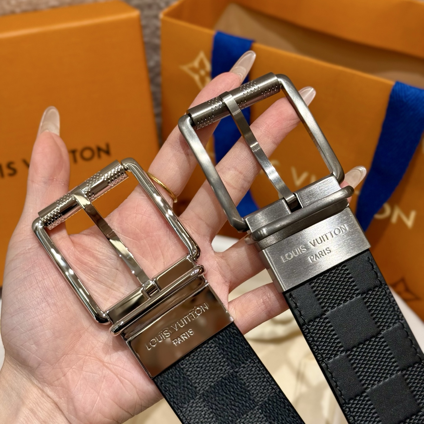 루이비통 다미에 그래피트 양면 가죽 벨트 상세 이미지 2