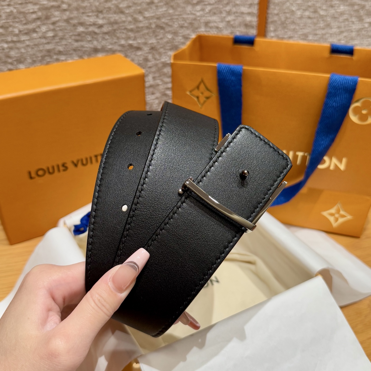 루이비통 모노그램 리버시블 벨트 상세 이미지 3
