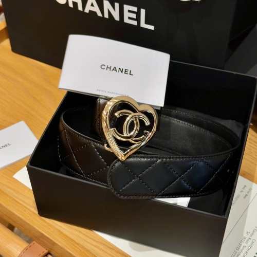 Chanel Women's Black Lambskin Quilted Heart Buckle Belt 3.8cm 1 Chanel Women's Black Lambskin Quilted Heart Buckle Belt 3.8cm
