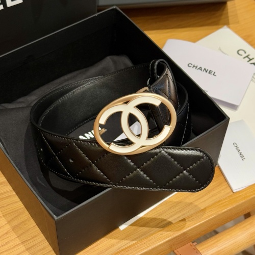 Chanel Lambskin Quilted Belt with Gold & White CC Buckle, 4 cm Width 1 Chanel Lambskin Quilted Belt with Gold & White CC Buckle, 4 cm Width