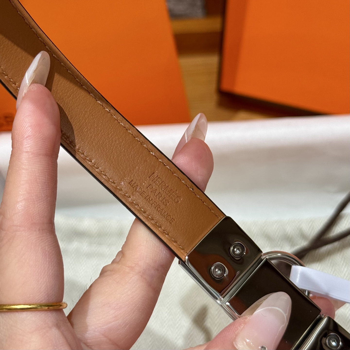 H家調節可能な女性用Epsom小牛皮腰ベルト