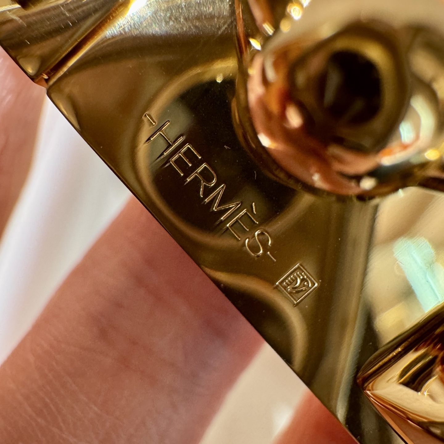 H家新款女款调节腰带 Epsom小牛皮素材・幅1.8cm・自由調節可能