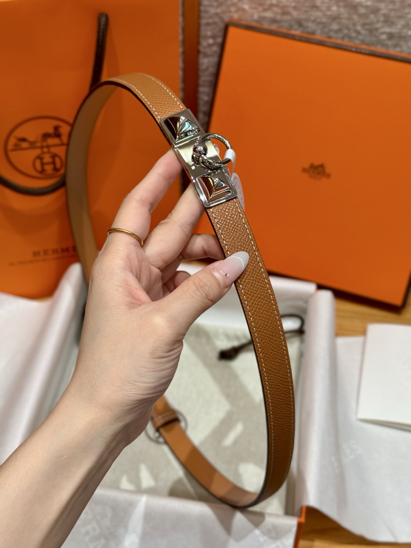 H家新款女款調節腰帶 Epsom小牛皮製・自由調整可能